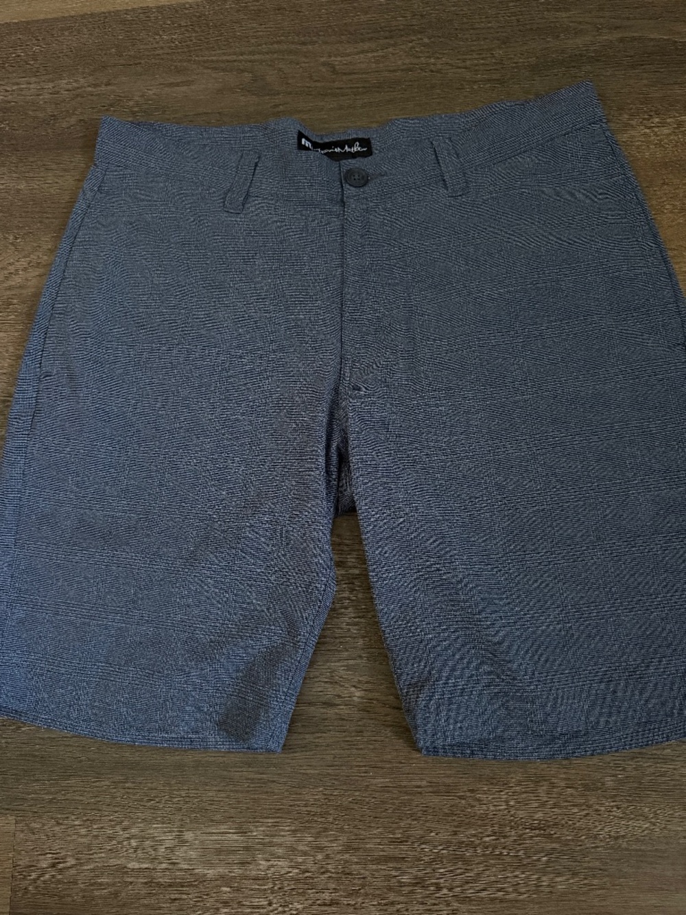 Travis Mathew Golf Shorts Men’s Size 34 Pockets Stretch 9” Inseam Gray Pockets